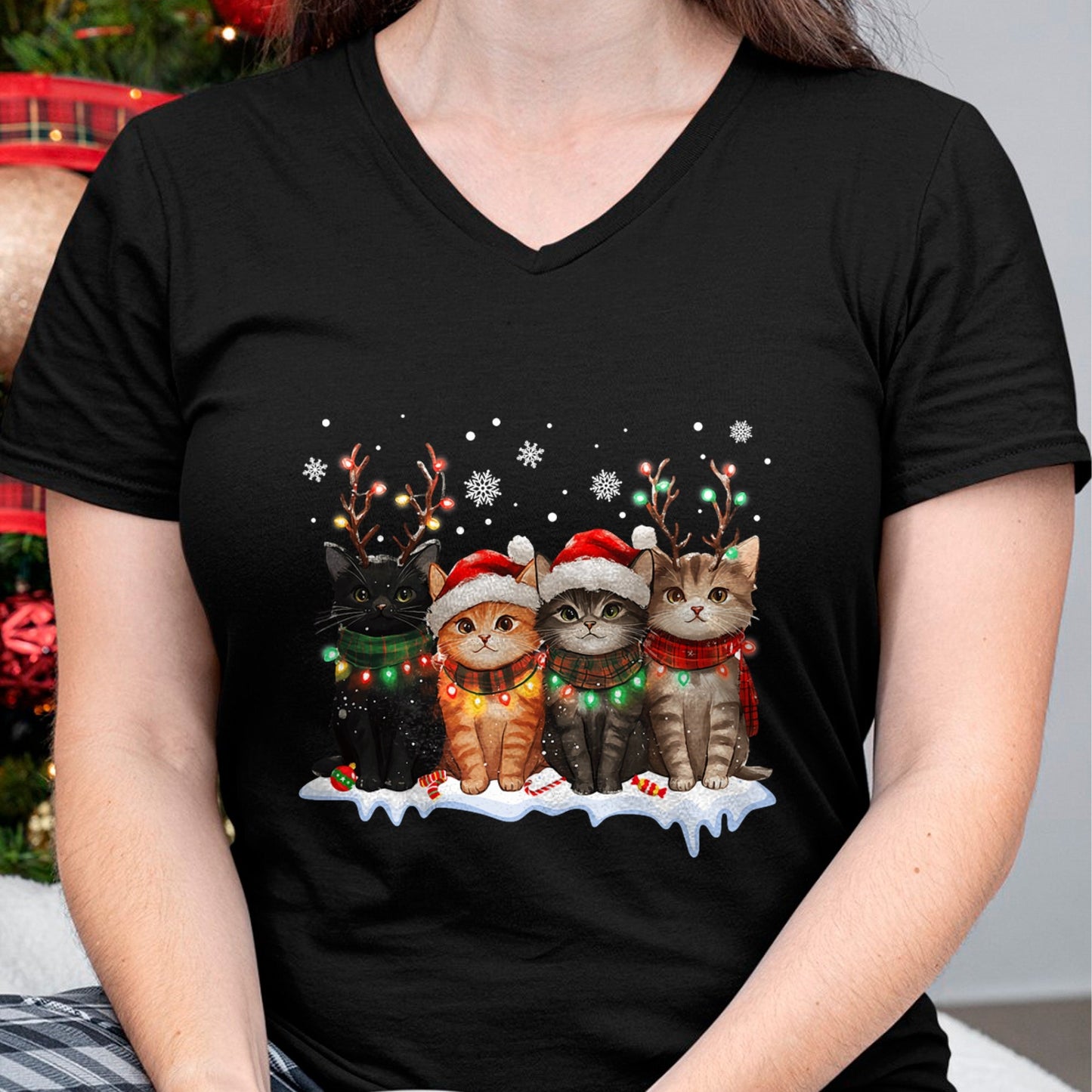 Cat Christmas Light Reindeer Santa Christmas Cat Lover T-Shirt - Christmas Unisex T-Shirt/Hoodie/Sweatshirt - HNDS00