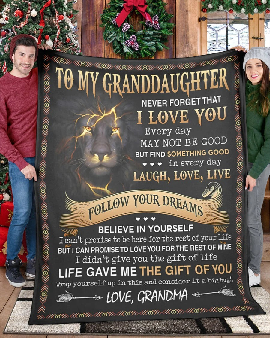 BLANKET FOR GRANDDAUGHTER – COMFORT & WARMTH GIFT FROM GRANDMA  Sherpa Fleece Quilt Blanket NTTD00 (SKUB09-41)