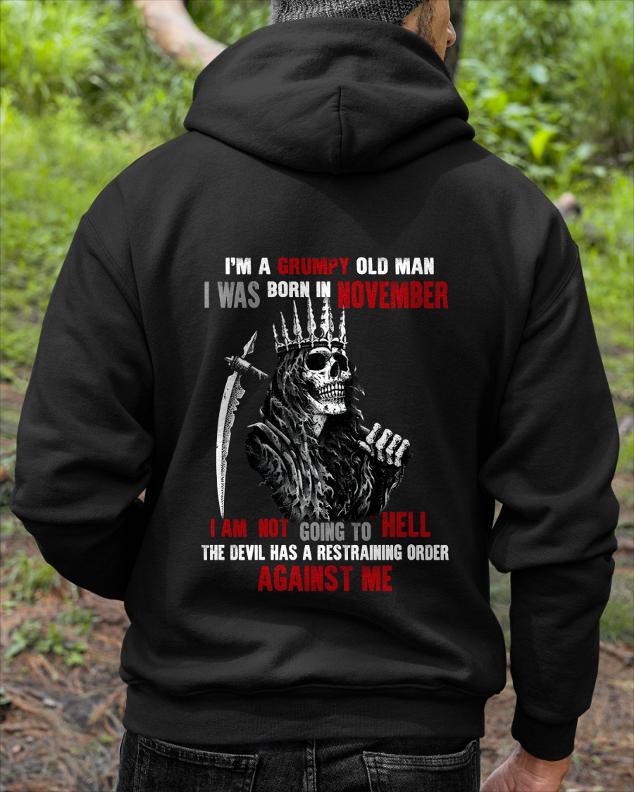 "NOVEMBER GRUMPY OLD MAN" - Funny Skull Birthday T-Shirt For Men (SKU26T-01139-11)