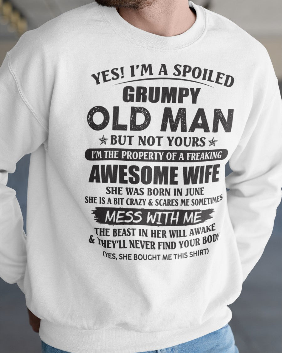 Awesome wife June - Perfect gift for your husband - KATE06 (SKU96-68-06)
