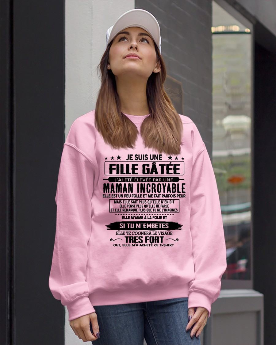 T-SHIRT JE SUIS UNE FILLE CHANCEUSE – CADEAU TOUCHANT DE MAMAN INCROYABLE - frKATE00 (SKU26T-0190-00)